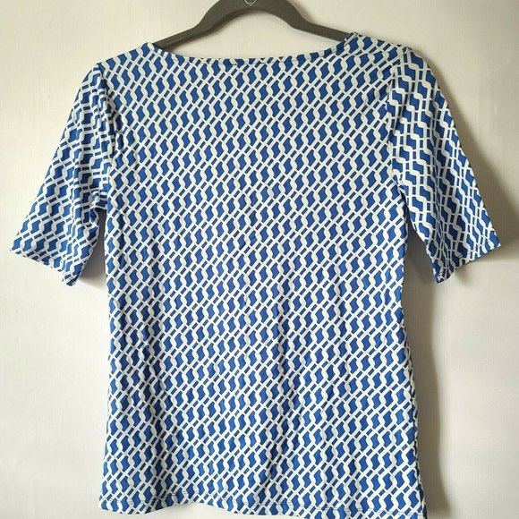 Talbots SS Stretch Scoop Neck Top Size XS Abstract Print Blue White NWT - Picture 2 of 5